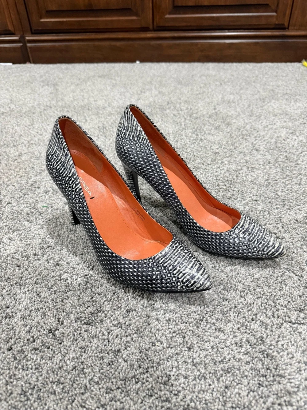 via spiga dress shoes Tokyo Fit